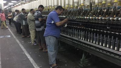 نقابة النسيج تنظم مؤتمرا للإعلان عن خطة الحكومة لتطوير الصناعة