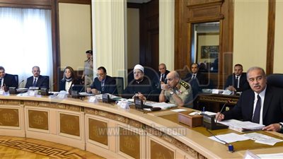 الحكومة: نحترم 