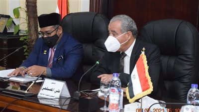 مذكرة تفاهم بين مصر وماليزيا لتبادل الخبرات في مجال إنتاج الزيوت