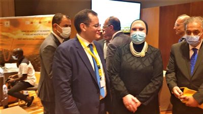 وزيرة التجارة توجه بتسهيل حركة التبادل التجاري بين القاهرة وداكار