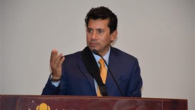 توقيع عقود إنشاء 12 فرع لبنكي الأهلي ومصر بمراكز الشباب