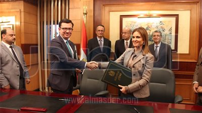 بنك الاستثمار الأوروبي يدرس تمويل 3 مشروعات بـ500 مليون يورو