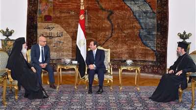 السيسي يبحث مع بطريرك الروم الأرثوذوكس سبل مواجهة التطرف الديني