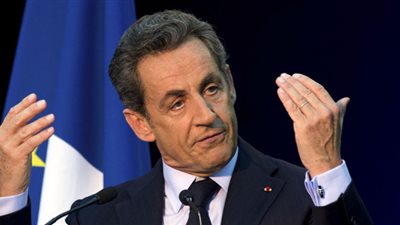 ساركوزي يتخلى عن زعامة الجمهوريين استعدادًا لانتخابات الرئاسة