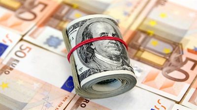 عمليات بيع واسعة للمستثمرين الأجانب في تركيا بسبب الأزمة الروسية