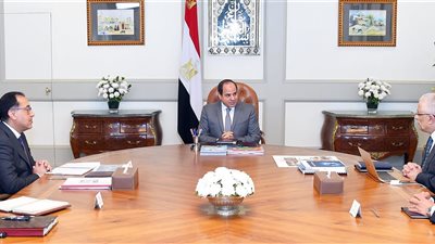 «السيسى» يعقد اجتماعًا لمتابعة الموقف التنفيذى لمشروع تطوير التعليم فى مصر