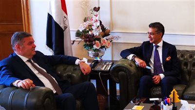 وزير قطاع الأعمال يبحث مع «ماريوت» تعزيز التعاون في إدارة الفنادق