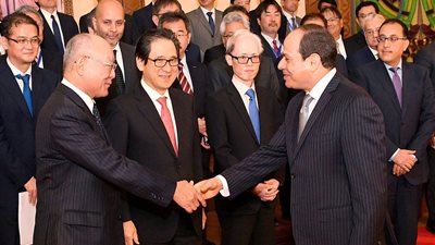 السيسى يبحث مع رئيس هيئة التجارة الخارجية اليابانية دعم التعاون المشترك