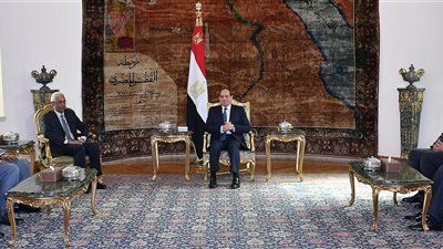 السيسى يستقبل النائب الأول لرئيس السودان بقصر الاتحادية 