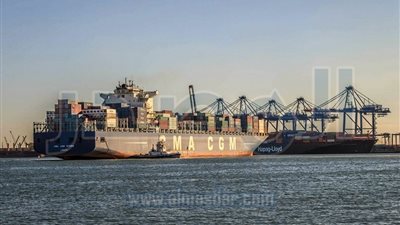 ميناء دمياط يستعيد خط الخدمة المنتظم التابع لتوكيل 