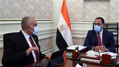 مدبولي يستعرض الجهود المبذولة إستعدادًا لمواجهة الأمطار والسيول