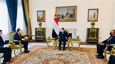 السيسي يؤكد إهتمام مصر بتطوير العلاقات الثنائية مع التشيك بمختلف المجالات