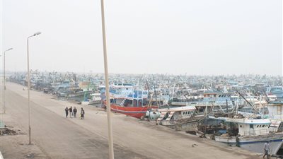 إغلاق ميناء البرلس لليوم الثاني لسوء الطقس