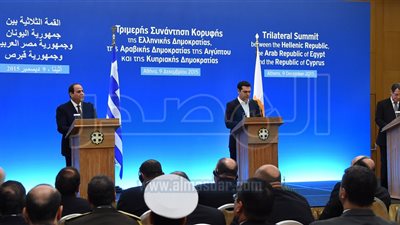 تفاصيل القمة الثلاثية بين مصر وقبرص واليونان في أثينا