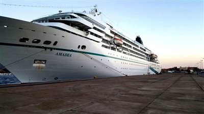 إعادة فتح ميناء شرم الشيخ البحري بعد تحسن الأحوال الجوية