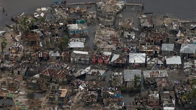 ارتفاع عدد ضحايا إعصار ''ماثيو'' إلى أكثر من 900 قتيل