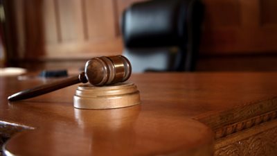 تأجيل محاكمة 36 من الجماعة الإرهابية في اقتحام قسم شرطة 