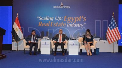 وزير الإسكان: 388 مليار جنيه مخصصات إنشاء 14 مدينة جديدة حتى 2020