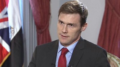 بريطانيا وأمريكا وكندا يحذرون رعاياهم بمصر من مخاطر أمنية.. والخارجية ترد