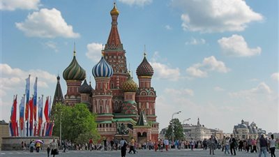 سفير مصر في موسكو يشيد بزيارة وفد الكنيسة لروسيا