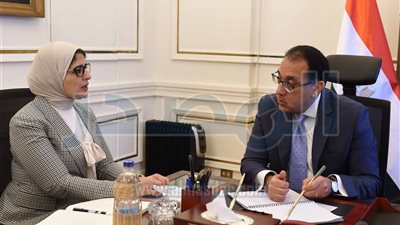 ‏‫رئيس الوزراء يتابع مع وزيرة الصحة علاج مليون أفريقي من فيروس «سي»
