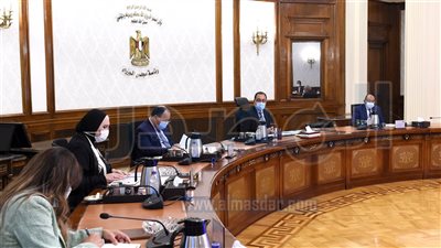 مدبولى: تخصيص 317 موقعًا لإنشاء مجمعات صناعية ضمن «حياة كريمة»