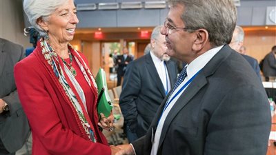 عمرو الجارحي يجتمع بوفد صندوق النقد في القاهرة.. الثلاثاء المقبل