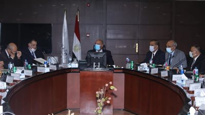 عمومية «القابضة للطرق والكباري» توافق علي تعديل النظام الأساسي