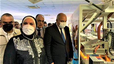 جامع: نسعى لاستثمار طاقات شباب الصعيد بالمشروعات الصناعية والانتاجية