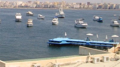 نادي اليخت بالإسكندرية يستقبل مركب الشراع الصيني 