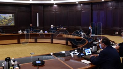 مجلس الوزراء يوافق على التعاقد لتنفيذ 30 عملية تأهيل وتبطين ترع