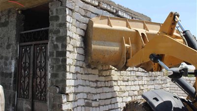 إزالة 288 تعد على الأراضي الزراعية بعدد من المحافظات