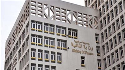 الحكومة تنفى طرح عملات معدنية جديدة فئة 100 جنيه