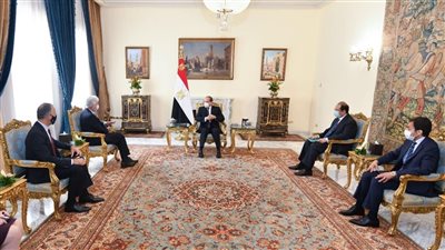 السيسي يبحث سبل تعزيز التعاون الأمني والاستخباراتي بين مصر وأمريكا