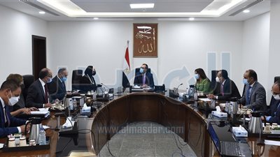 رئيس الوزراء يبحث التوسع في إقامة المعارض التجارية بالقارة الأفريقية