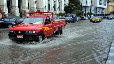 محافظ أسيوط يقرر تعطيل الدراسة بالفترة المسائية لسوء الاحول الجوية