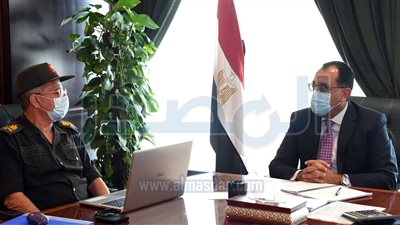 مدبولى يتابع موقف تنفيذ المشروعات الخدمية والتنموية فى 3 محافظات