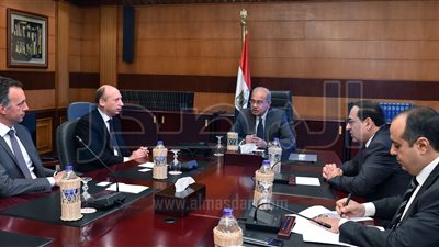 توتال الفرنسية تضخ 200 مليون دولار استثمارات فى مصر