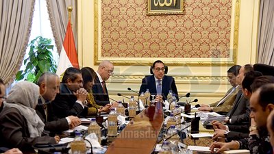 «مدبولى» يٌتابع الموقف التنفيذي لمشروعات المرحلة الأولي بالعاصمة الإدارية