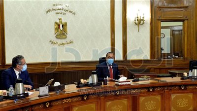 رئيس الوزراء يتابع مستجدات الموقف التنفيذي لمشروع حدائق الفسطاط