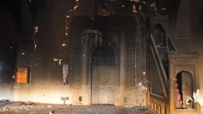 الشرطة التركية تحرق جامع عمره 500 سنة