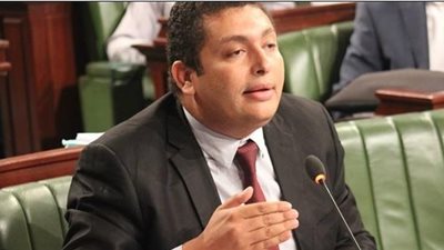 تونس تصادق على قانون يتيح الاطلاع على الحسابات البنكية لمحاربة الفساد