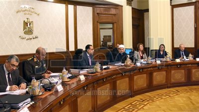 «الوزراء» يوافق على مشروع قانون تنمية المشروعات المتوسطة والصغيرة