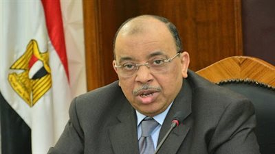 وزير التنمية المحلية يتابع جهود تطعيم الموظفين بلقاح كورونا