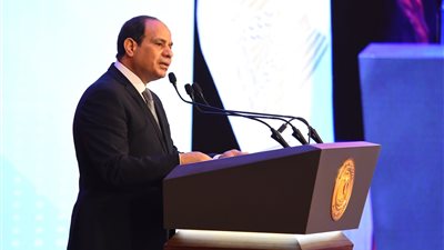 نص كلمة السيسي خلال احتفالية تكريم المرأة والأم المثالية 