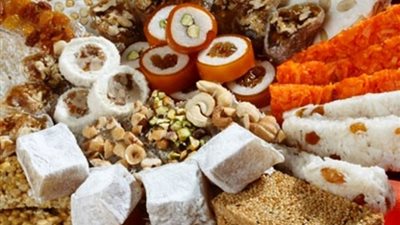 ضبط 3,5 طن حلويات غير صالحة للاستهلاك فى الجيزة