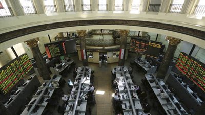 البورصة المصرية تواصل الارتفاع بمنتصف التعاملات