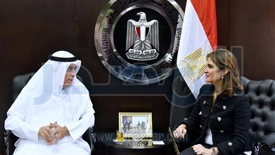 سحر نصر تبحث زيادة استثمارات 