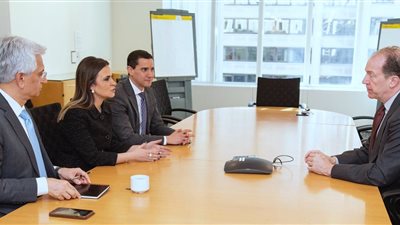 وزيرة الاستثمار تبحث مع مرشح رئاسة البنك الدولي دعم المشروعات