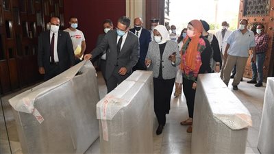وزير السياحة يتفقد مشروع تطوير الخدمات بالمتحف المصري بالتحرير
